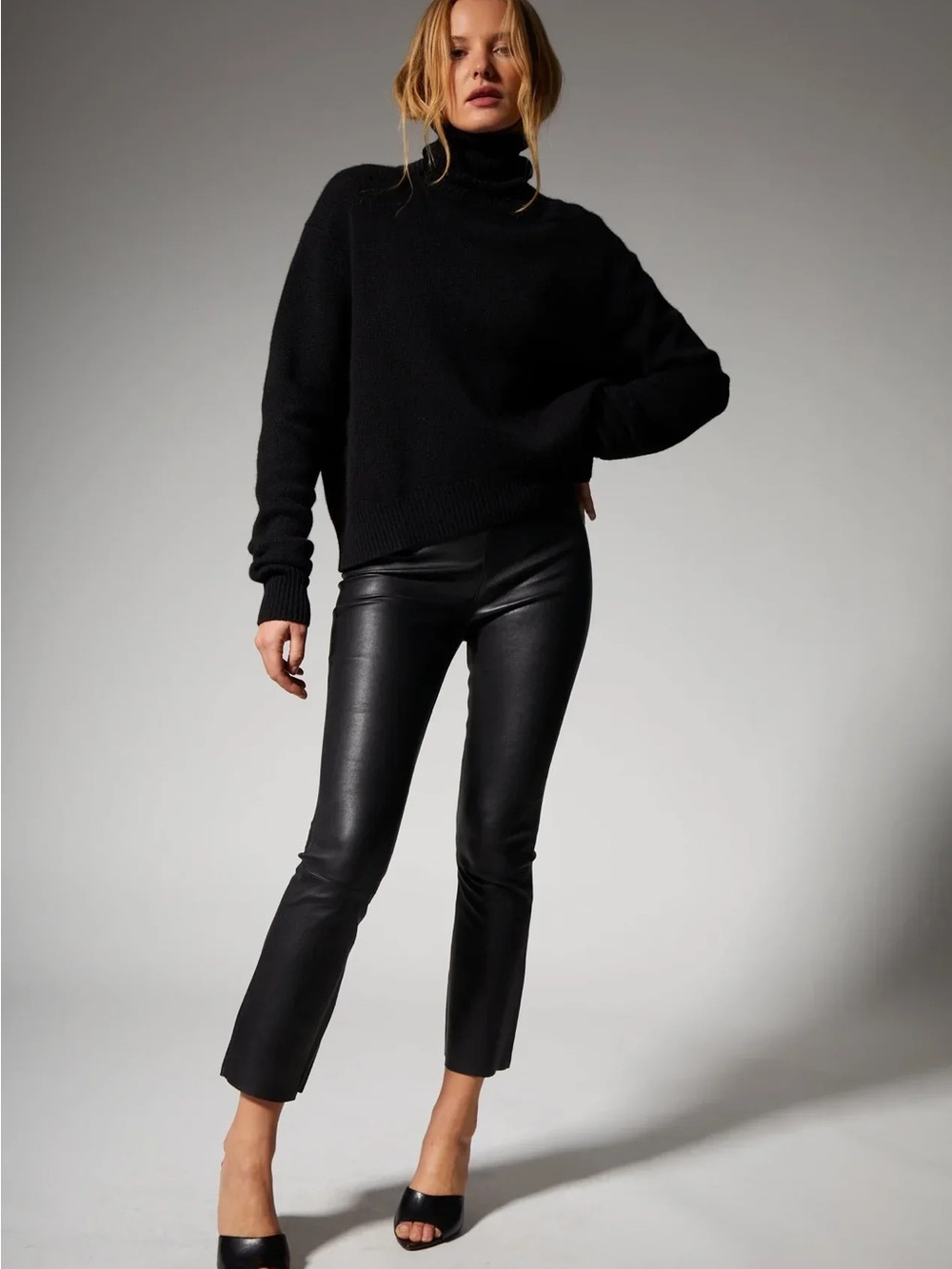 NWT SPRWMN High Waist Black Crop Flare Leggings Size S